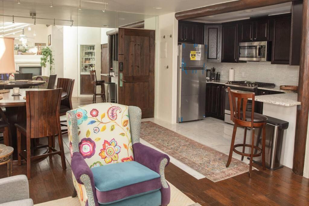 Aspen Stash Pad With Fireplace, Parking, W/D Exteriér fotografie